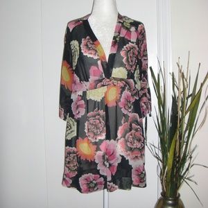 EUC CAbi beautiful tunic blouse size S